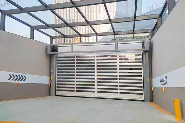 地下车库成人抖音在线入口