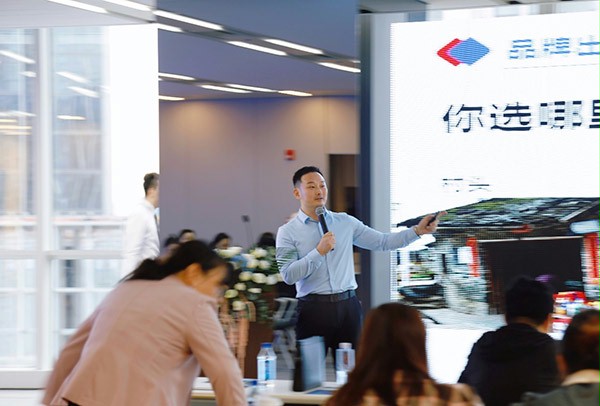 苏州抖音黄色下载APP门业董事长、创始人杨元嘉分享品牌出海